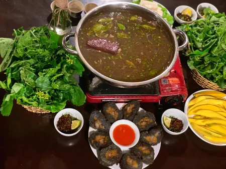 Lagom Bac Ha Farmstay Отели в г. Ta Chai