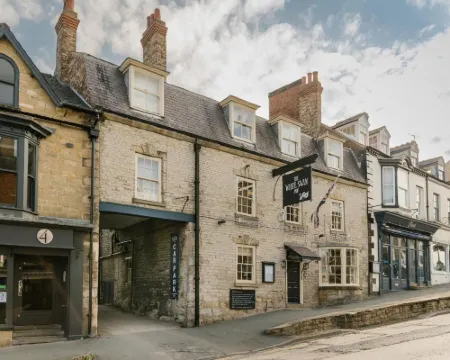 The White Swan Inn Hotels in Pickering