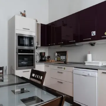 Santa Ana Suite & Rooms