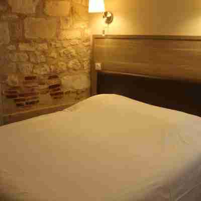 Logis Auberge de la Tour Rooms