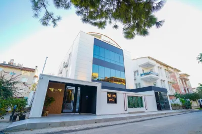Moon Suite Hotels in Eski Lara