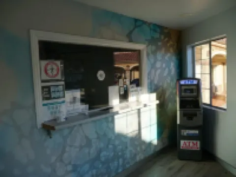 アベニュー モーテル ガーデナのホテル