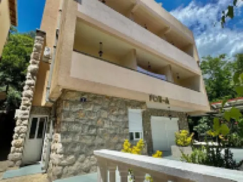 FOR-A Apartmani Hotels in Boreti