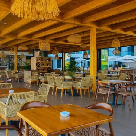 Black Diamond Hotel Dhermi