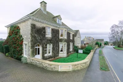 Cotteswold House Hotels in Coln Saint Aldwyns