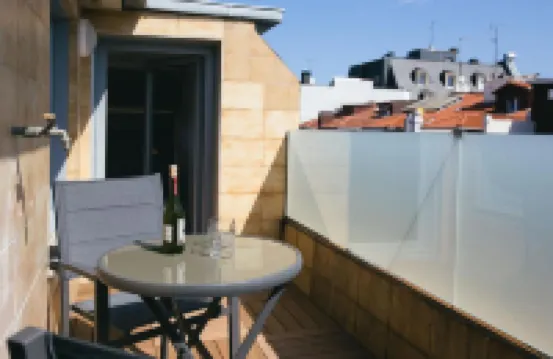 萊加斯皮甜蜜套房公寓