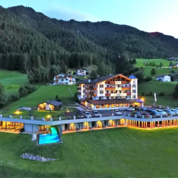 Rainell Dolomites Retreat Отели рядом с достопримечательностью «Museum de Gherdeina»