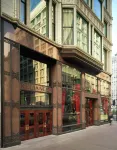 Staypineapple, An Iconic Hotel, the Loop Chicago