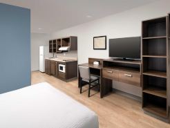 WoodSpring Suites Fargo North Near Ndsu