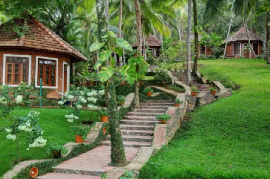 Soma Manaltheeram Ayurveda BeachVillage