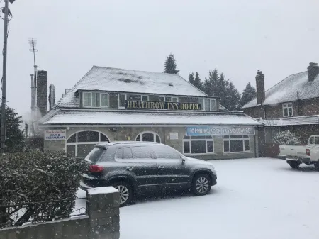 Heathrow Inn Hotel Отели рядом с достопримечательностью «Gurdwara Sri Guru Singh Sabha»