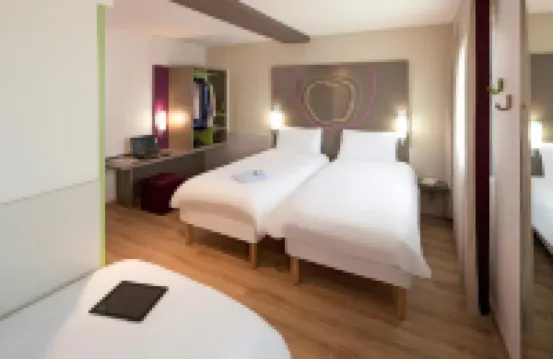 Hotel Ibis Styles Lleida Torrefarrera Hotels in Segria