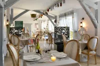 Logis Hôtel Restaurant le Vieux Fusil Hotels in Contres