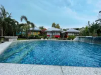Rock and Wreck Dive Resort Hotels in Tanjung Binga