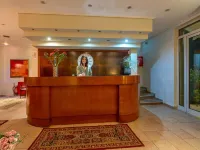 Zen Hotel Hotels in Alimos