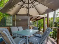 Boat Harbour Studio Apartments and Villas