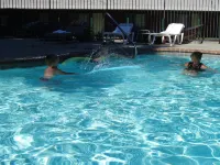 Indian Creek Lodge - piscine