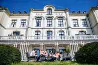 Hotel Villa Ruimzicht Hotels in Varsseveld