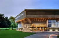 Harbour Hotel & Spa Chichester Отели в г. 