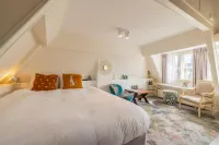 Lot Hotel