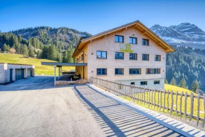 Hus23 with Wellness Hotels near Burmiweg