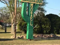 Cactus Inn Hotels in Gray County