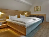 Gästehaus Arracher Hof فنادق في اراتش