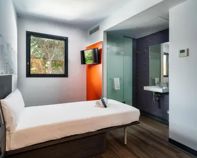 EasyHotel Malaga City Centre Hôtels à : 