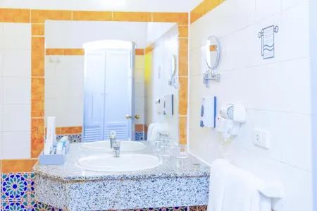 Protels Beach Club & Spa Отели в г. Qesm Marsa Alam