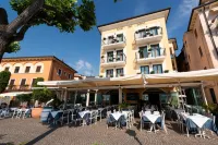 Hotel Del Porto