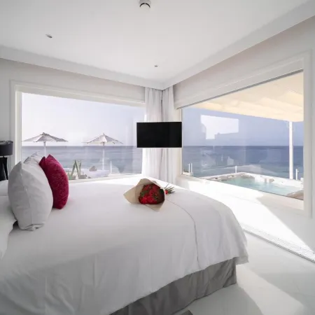 Lani's Suites de Luxe - Adults Only