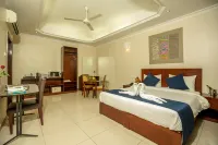 Tanzanite Executive Suites - Bathtub