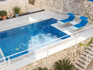 Palazzo Radomiri Heritage Boutique Hotel