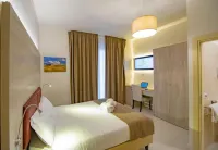 Hotel Perlage Florence -with Private Parking & Fast Wifi - parking