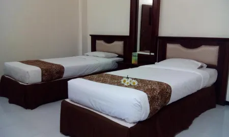 Dieng Kledung Pass Hotel & Restaurant Отели рядом с достопримечательностью «Sigandul View»