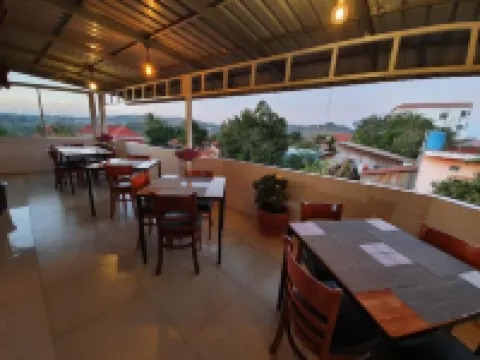 76號公路賓館 酒店