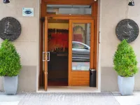 Hotel Colombia Hotels near Barcola