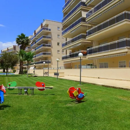 Rentalmar Ventura Village Families