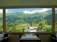 Hotel Alpina Parpan Hotels in Parpan