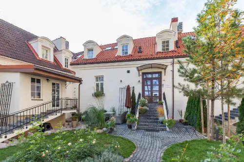 아파트먼트 사트바