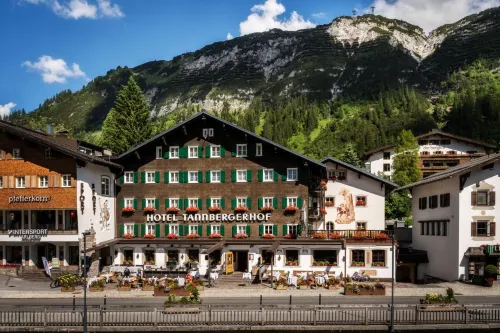 Hotel Tannbergerhof im Zentrum Von Lech