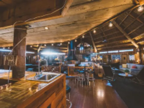 Teton Teepee Lodge Hotels in Teton County