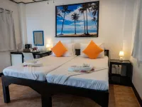 Hippocampus Beach Resort Hotels in Daanbantayan