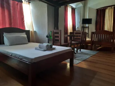 Escolta's Homey Lodge