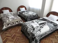La Casa de Yoni Hotels in 