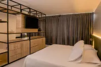 Hotel Principe Hotels in Тулуа