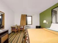 Budget Host Inn Hotels in Wright County