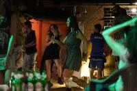 Mitra Hostel - bar