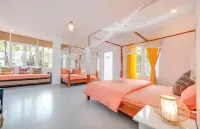 Homestay Vuon Phap Bmt Hotels in Tu An