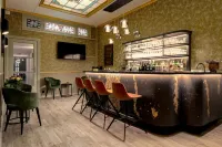 Hotel Asiris